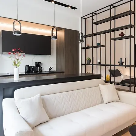 Voda Luxury * Athens